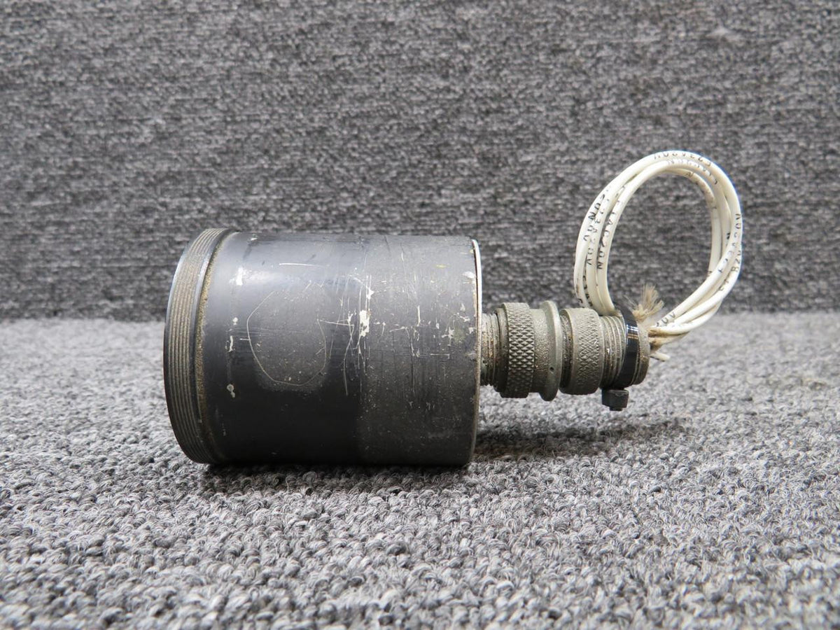 Edison 217-04231 Edison Fuel Pressure Indicator Volts: 26 (Cloudy Screen)