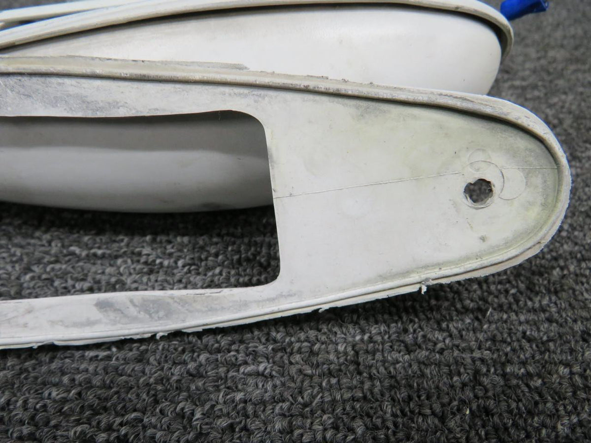 Beechcraft Parts 00033200-1 Beechcraft Logo Light Assembly (Volts: 28)