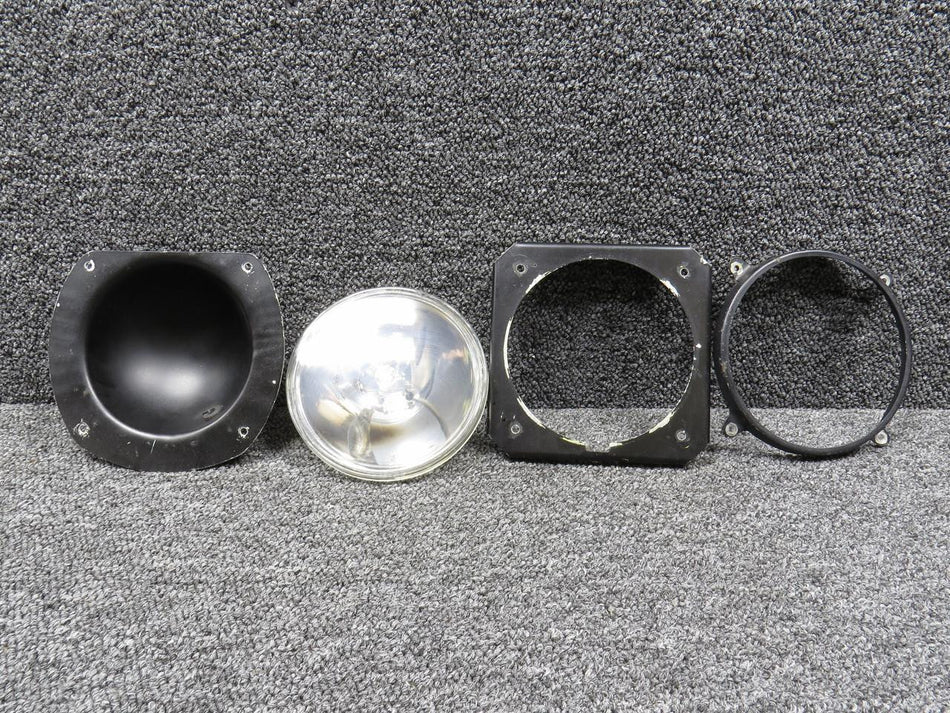General Electric 26-32164-1, 4553 Fairchild SA26AT General Electric Dome Landing Light Assembly