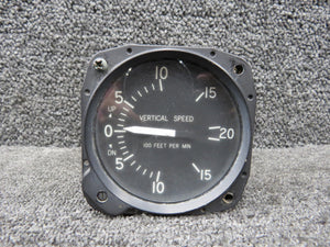 7000-C32 (Alt PN: C661080-0101) United Instruments Vertical Speed Indicator