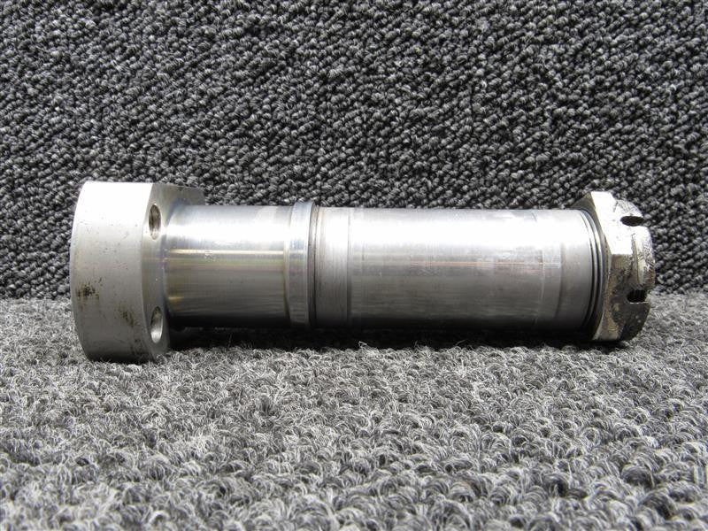 Cessna Aircraft Parts 0541124-1 Cessna C-210 Main Landing Gear Axle Assembly