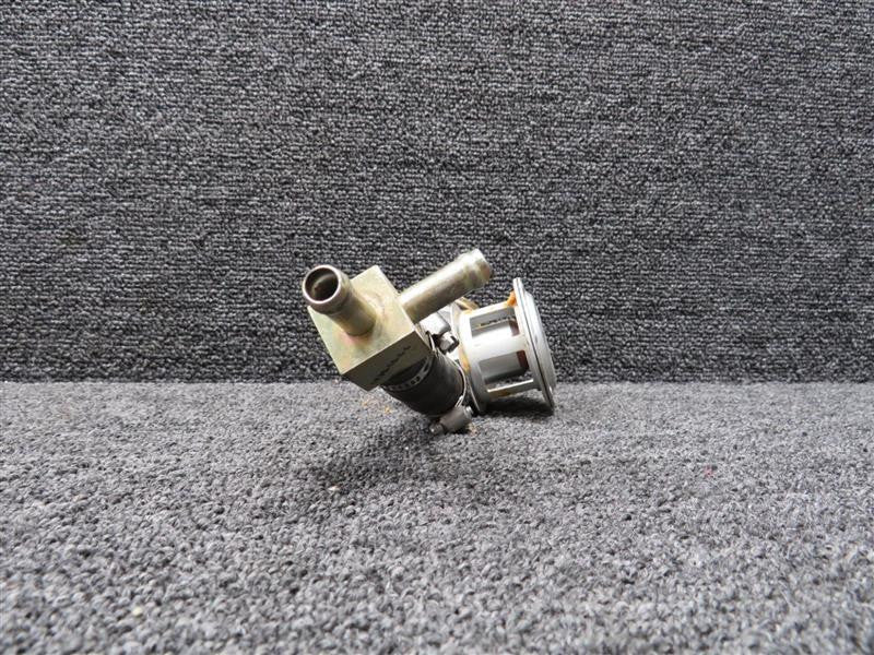 Parker 2H3-48 Parker Vacuum Regulator Valve with Fitting