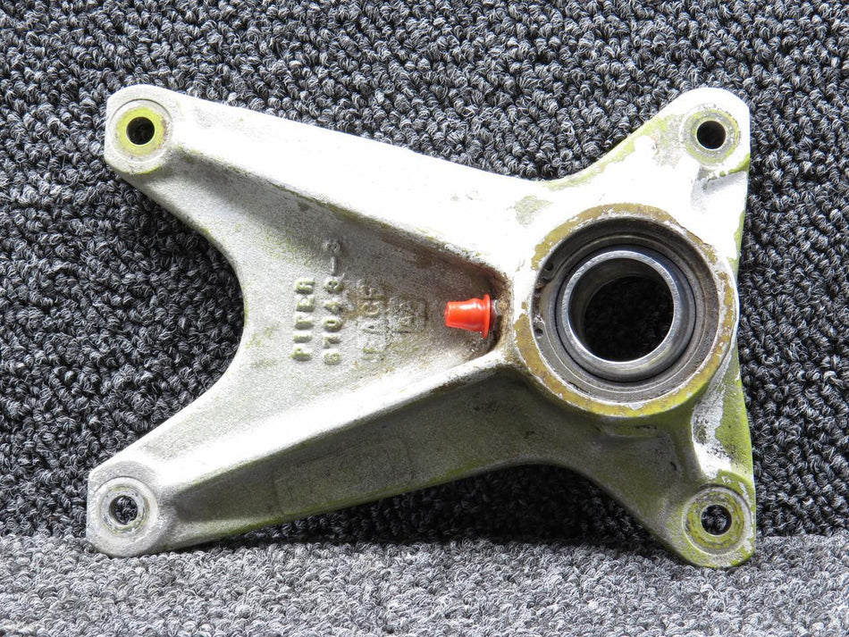 Piper Aircraft Parts 67042-013 Piper Main Landing Gear Trunnion Fitting Assembly Aft RH