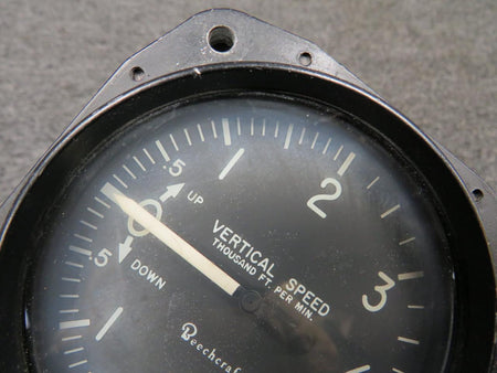 Weston 22-204-02-A (Alt: 50-384073) Weston Vertical Speed Indicator (Cloudy Screen)