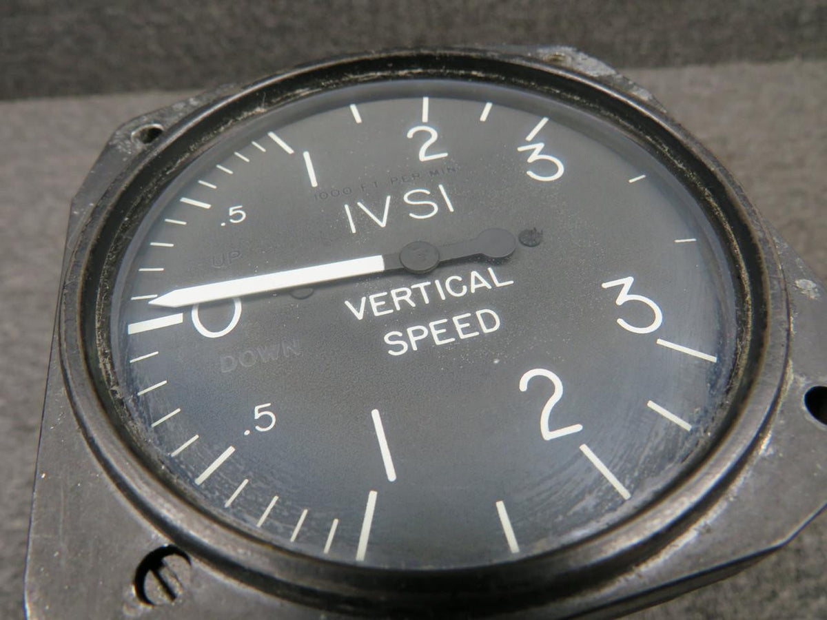ASI  SLZ9066 ASI D3WB Inertial-Lead Vertical Speed Indicator (Cloudy Face)