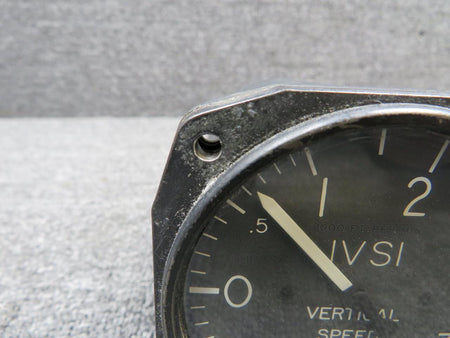ASI  SLZ9066 ASI D3WB Inertial-Lead Vertical Speed Indicator (Cloudy Face)