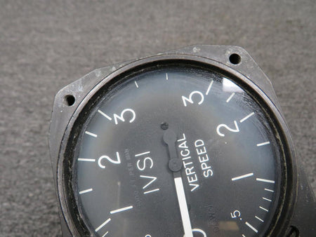 ASI  SLZ9066 ASI D3WB Inertial-Lead Vertical Speed Indicator (Cloudy Face)