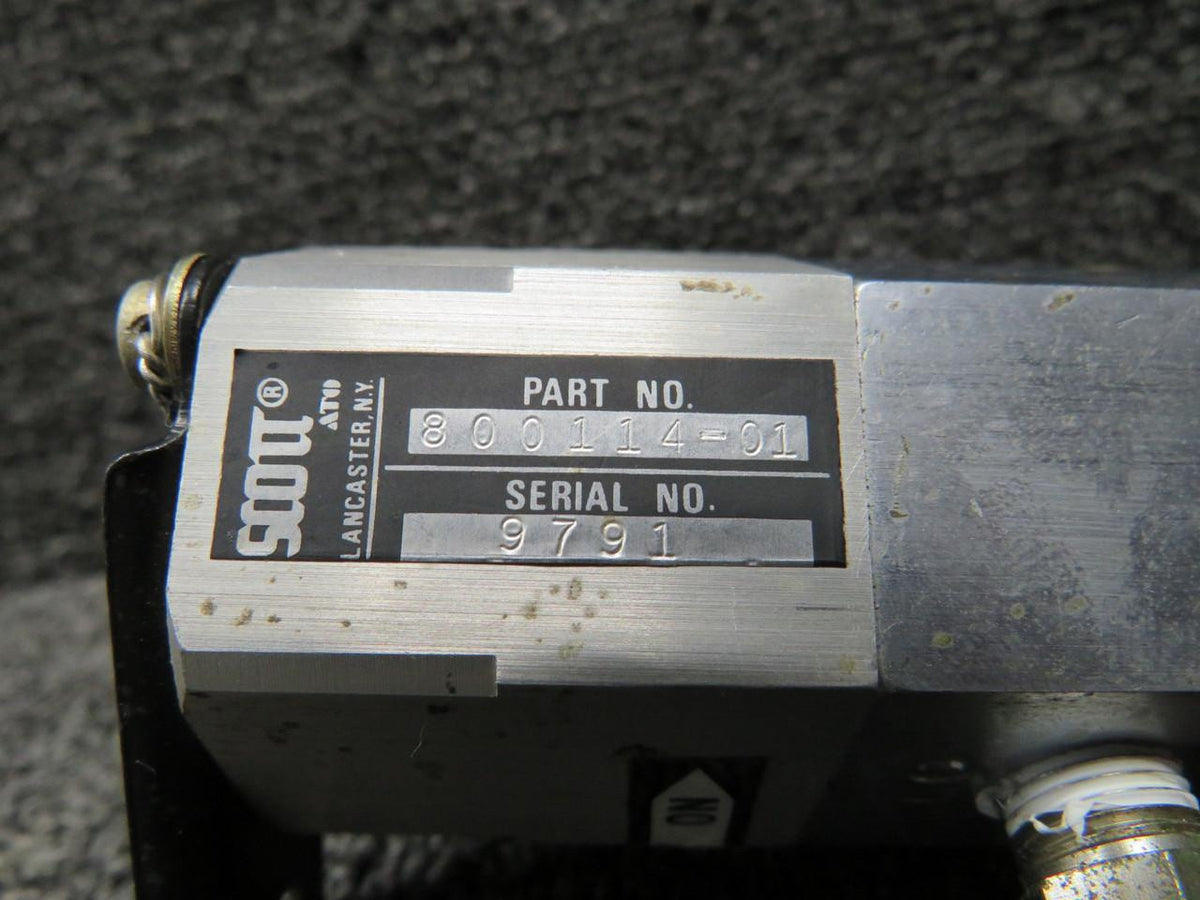 Scott Aviation 800114-01 Scott Oxygen Valve