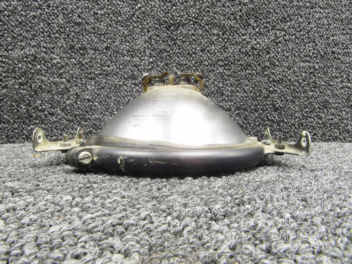 Hawker 4553 Hawker DH-125-1A Sealed Beam Landing Lamp with Mounting Bracket