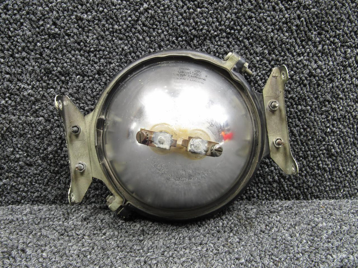 Hawker 4553 Hawker DH-125-1A Sealed Beam Landing Lamp with Mounting Bracket