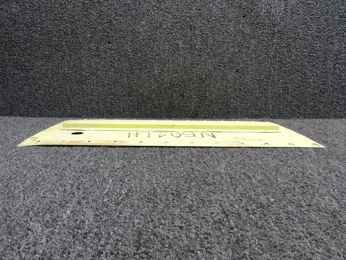 Cessna Aircraft Parts 5520005-160 Cessna 500 Wing to Fuselage Access Panel Assembly RH