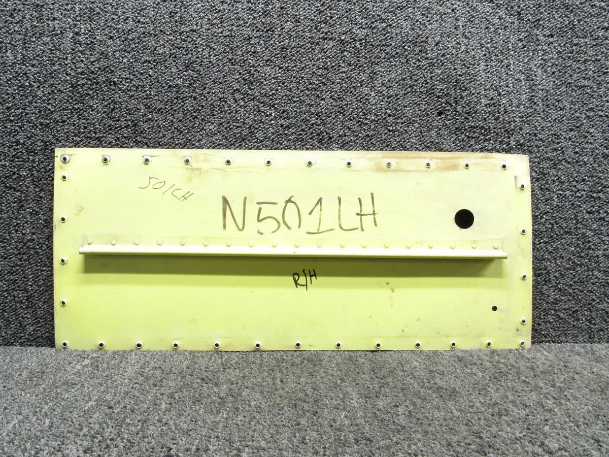 Cessna Aircraft Parts 5520005-160 Cessna 500 Wing to Fuselage Access Panel Assembly RH