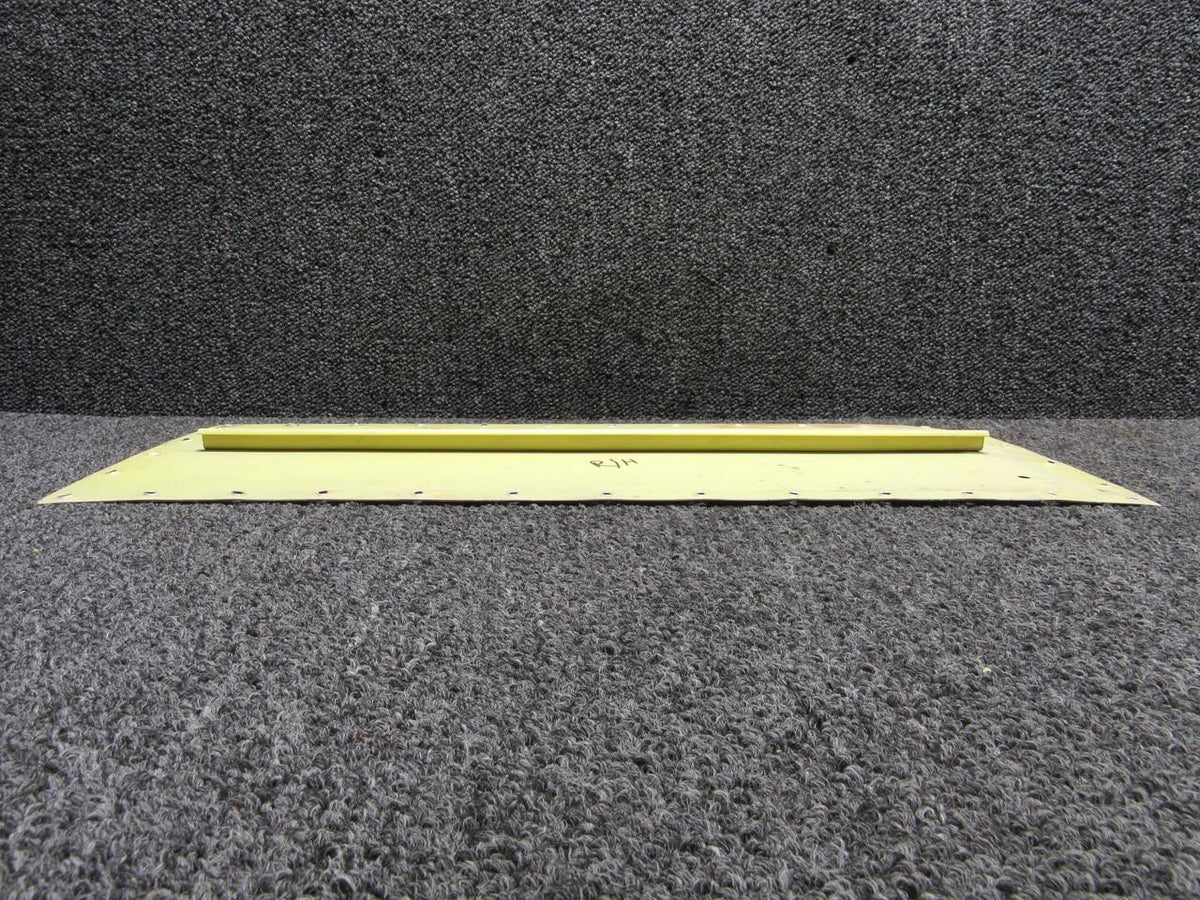 Cessna Aircraft Parts 5520005-160 Cessna 500 Wing to Fuselage Access Panel Assembly RH