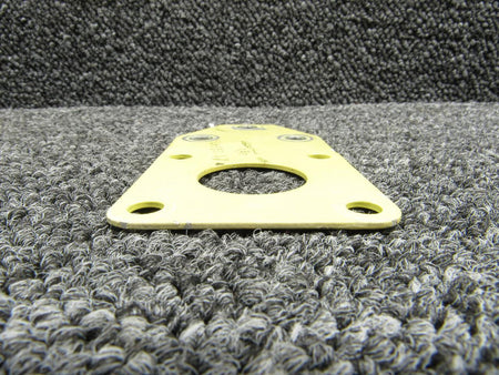 Cessna Aircraft Parts 5526351-17 Cessna 500 Filter Mount RH or LH