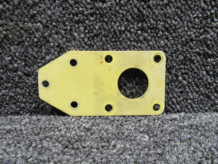 Cessna Aircraft Parts 5526351-17 Cessna 500 Filter Mount RH or LH