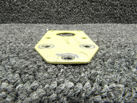 Cessna Aircraft Parts 5526351-17 Cessna 500 Filter Mount RH or LH