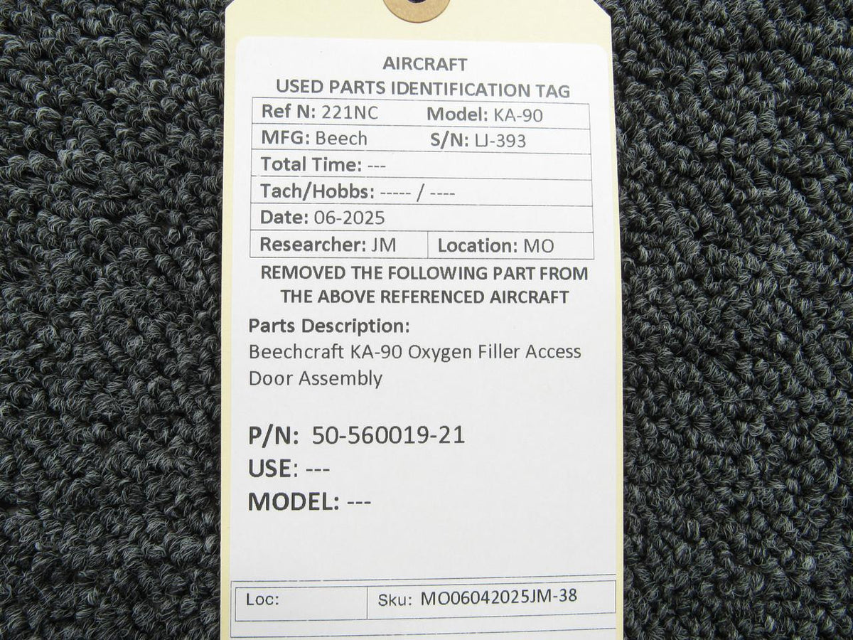 Beechcraft Parts 50-560019-21 Beechcraft KA-90 Oxygen Filler Access Door Assembly
