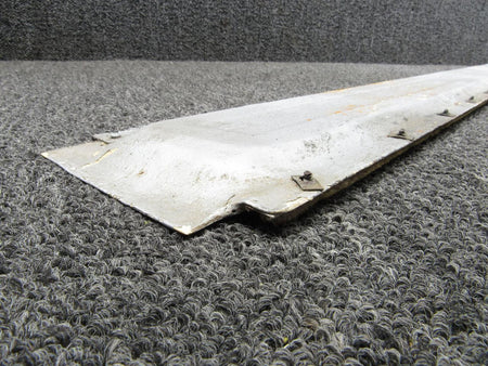 Cessna Aircraft Parts 0813088-2 Cessna 310R Nose Gear Door Assembly RH