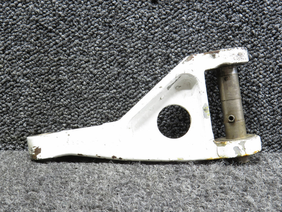 5541304-11 Cessna 501SP Main Landing Gear Torque Link Lower RH