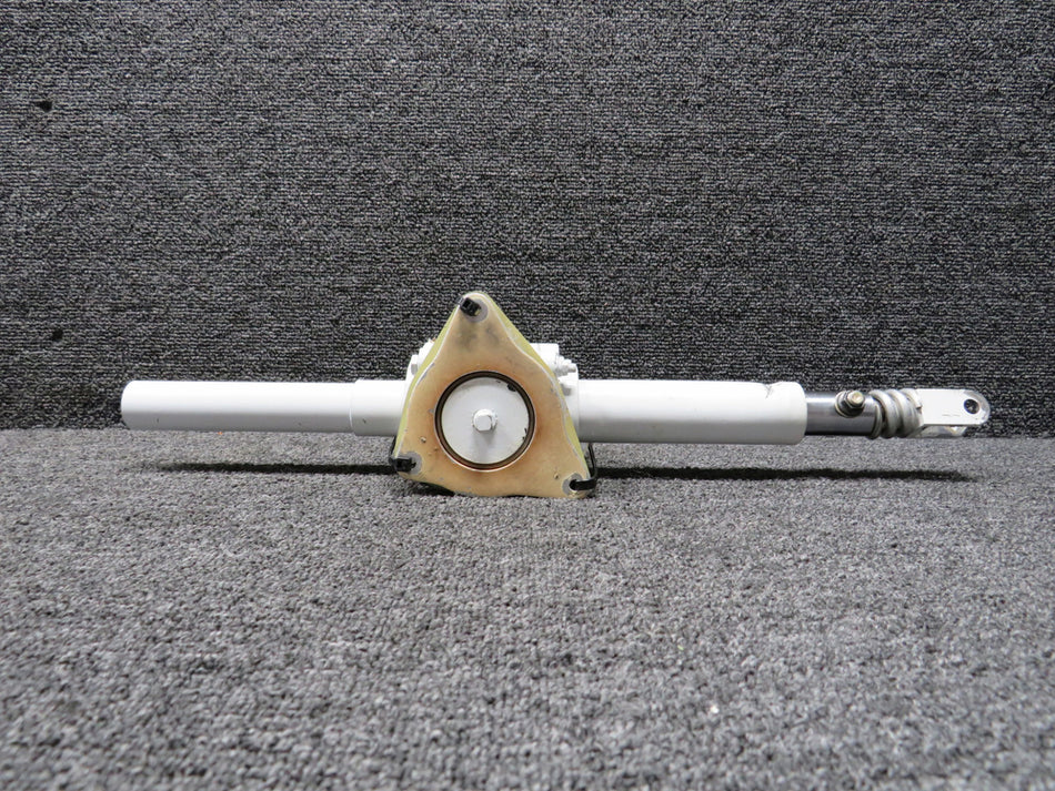 50-810164-18 Beechcraft King Air B90 Main Landing Gear Actuator Assembly RH