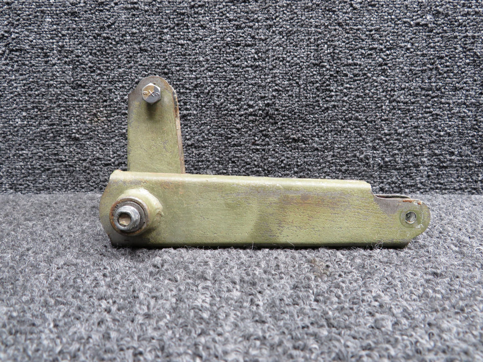 1262038-2 Cessna P210N Flap Bellcrank Assy Outboard RH