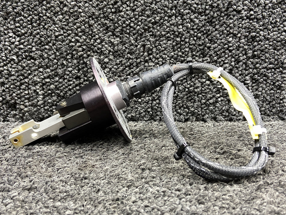CB2840220003-101 (Alt: 23137-003) CIES De-Ice Tank Level Transmitter LH (12V)