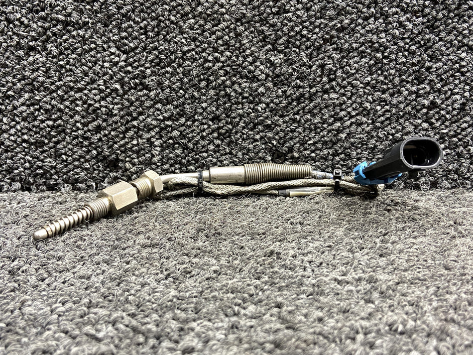 RF1040301 (Alt: 24584-001) Cirrus SR22T Cylinder Head Temperature Probe