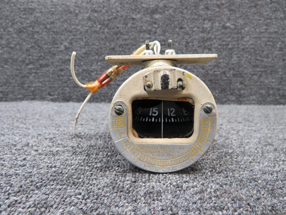 C2400L4VT95 Beechcraft B90 Standby Compass with Mount Bracket