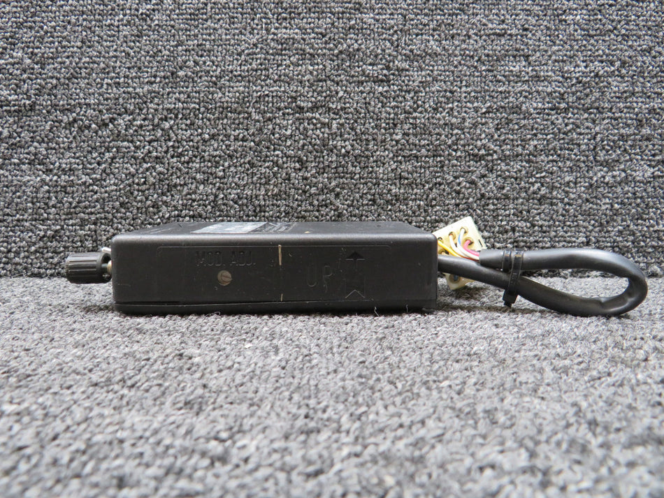 SDB-800 Sigtronics Panel Mounted Intercom 11-34V (Cracked)