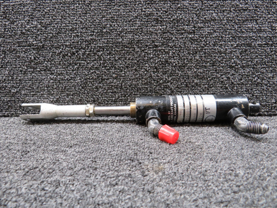 90-380031-3 (Alt: C100090-3) Commercial Aircraft Master Cylinder