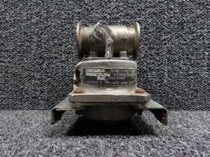 05900755 (Alt: 114-380040-13) Janitrol Temp Control and Shutoff Valve