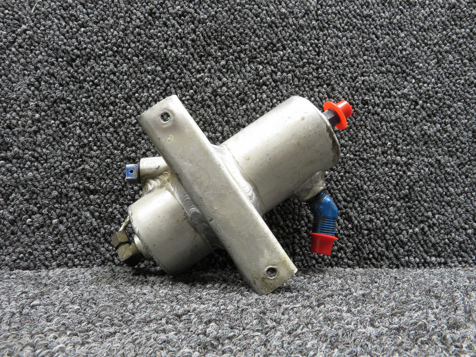 850006-501 Mooney M20E Brake Fluid Reservoir Assembly