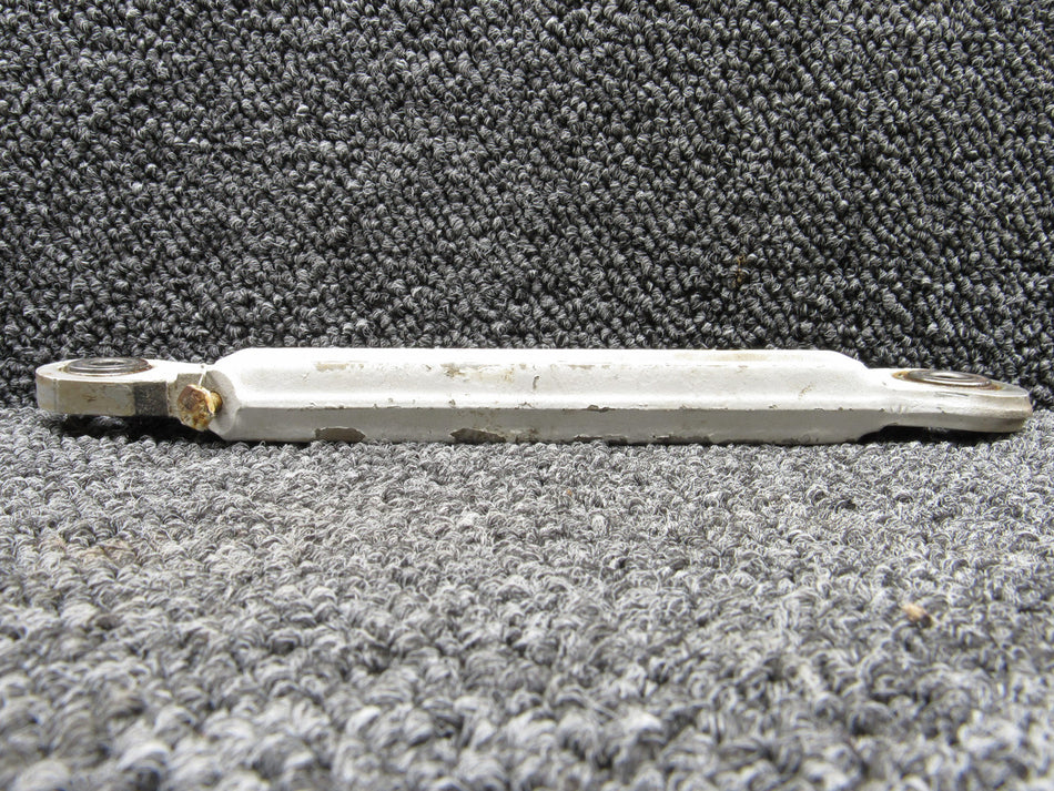 0842107-497 Cessna C-320E Drag Brace Link Assembly