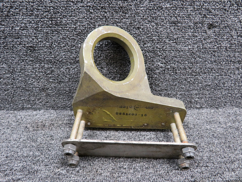 0851203-16 Cessna 340A Forward Engine Mount Fitting RH