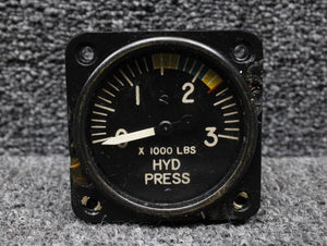 27-81007-5 Swearingen SA-226T Hydraulic Pressure Indicator (Cracked Face)