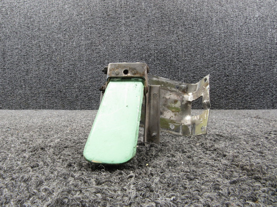 79515-007 Piper PA28-181 Cabin Door Latch Box Handle Assembly