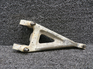 35-825193-1 (Cast: 35-825193) Beechcraft BE-76 Nose Gear Lower Torque Link