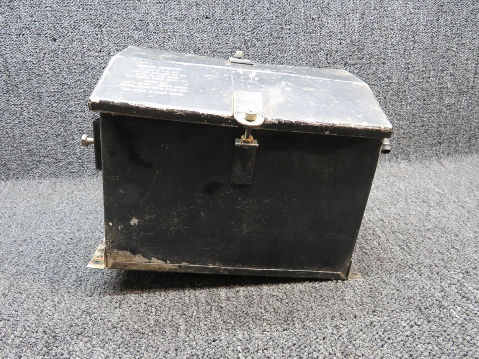 21524-000 / 17566-002 Piper PA24-250 Battery Box Assembly W/ Lid (a)