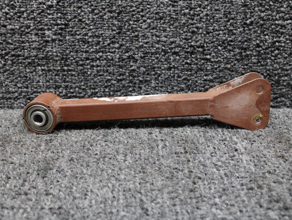 27-71004-005 Swearingen SA-226T Aileron Link Middle Outboard LH or RH