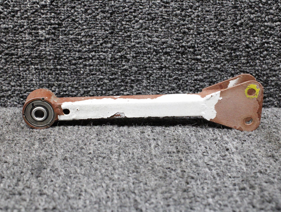 27-71004-005 Swearingen SA-226T Aileron Link Middle Outboard LH or RH