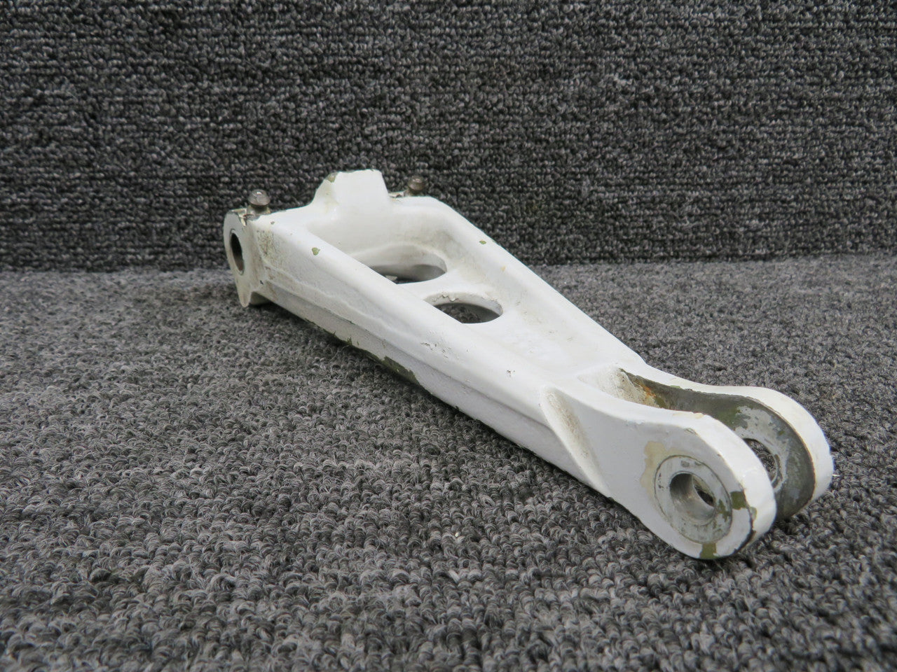 つぐみ5539ページ 35-815194-13 Beechcraft Main Gear Torque Link Knee Lower – BAS