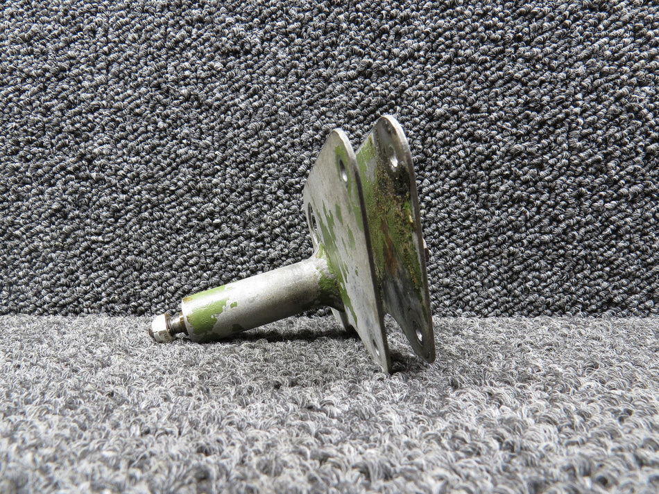 0523223-1 (Use: 0422430-2) C-180 Aileron RH Bell Crank
