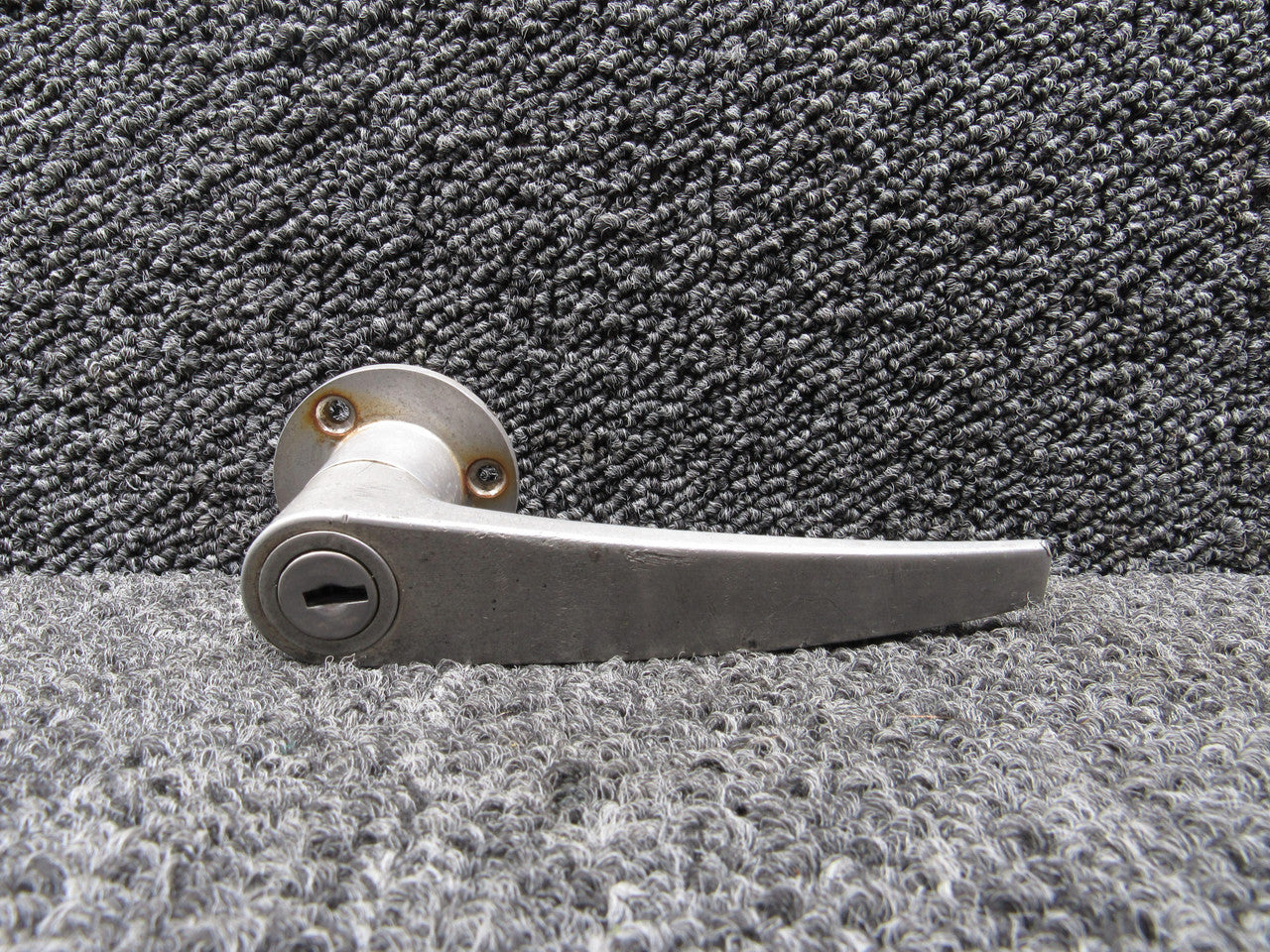 バナ 50-384028-1 (Use: 101-384071-1) Beech King Air C90 Outside Door