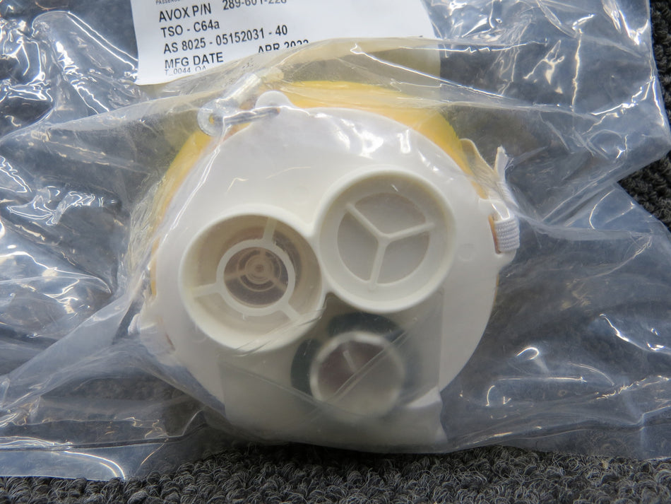 289-601-228 Zodiac Passenger Oxygen Mask (New Old Stock)