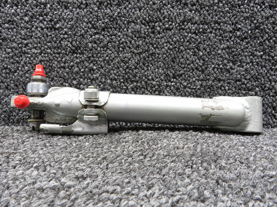 35-825080 Beechcraft BE-35 Nose Gear Drag Leg Assembly
