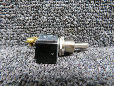 Cole Hersee  5582 Cole Hersee Toggle Switch