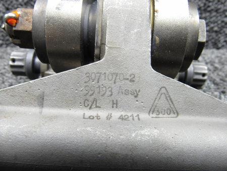 Honeywell 3071070-2 (Alt: 3071071-2D) Honeywell Engine Mount w/ Link Assembly