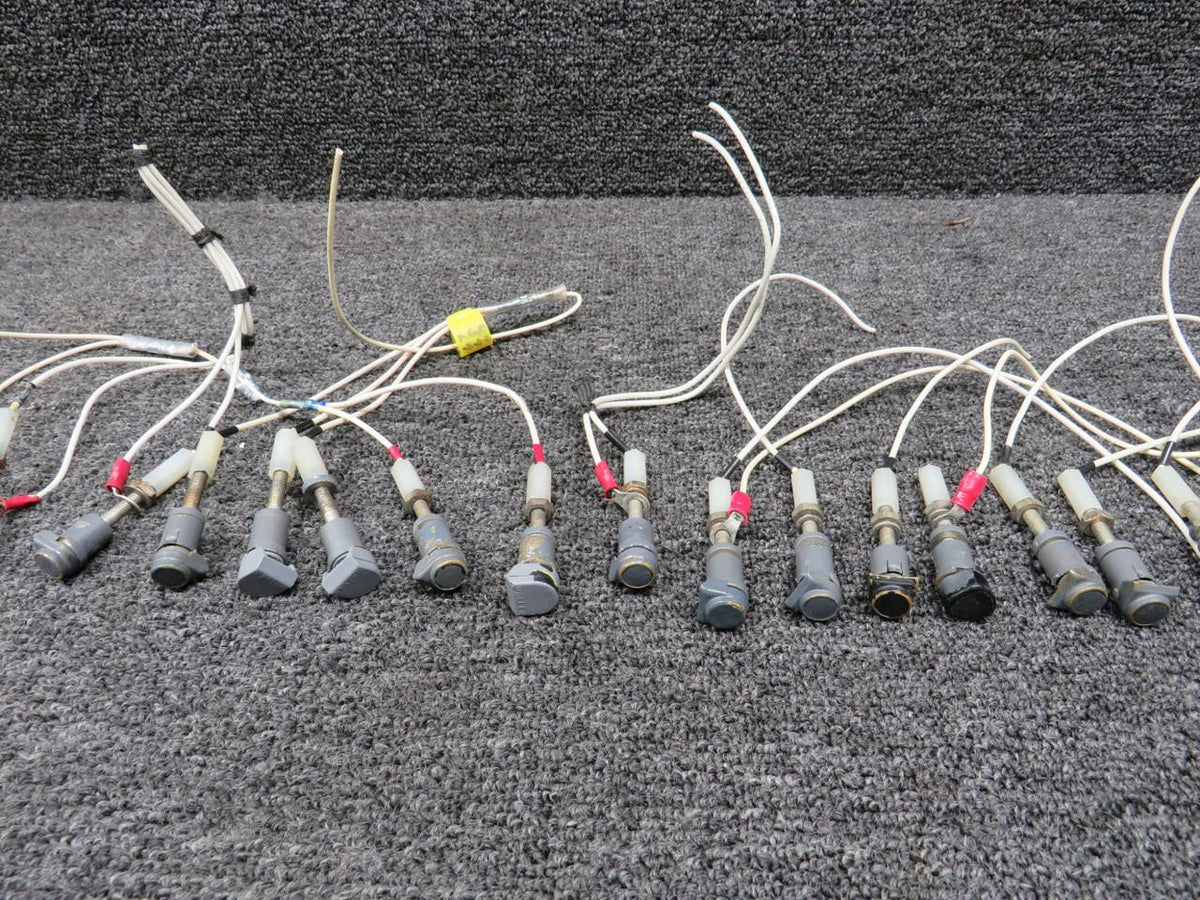 LearJet 24E Post Light Set of 19