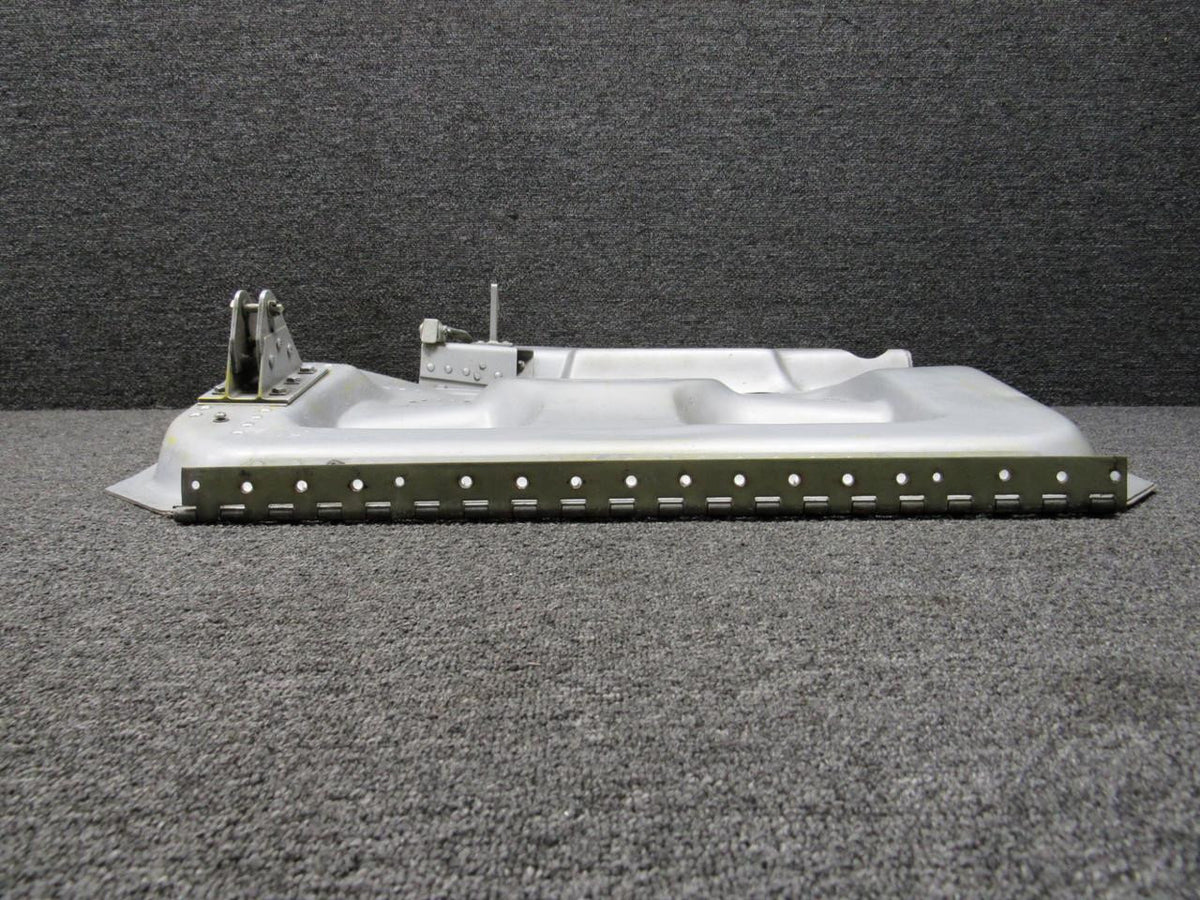 LearJet 2811620-50 LearJet 24E Main Gear Inboard Door Assembly RH