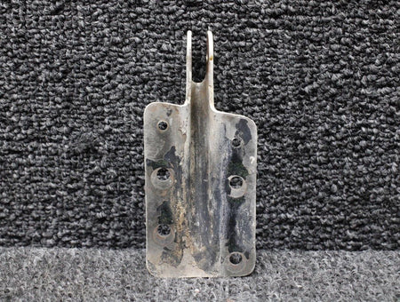 Piper Aircraft Parts 66913-000 Piper PA28-235 Cabin Door Hinge Upper